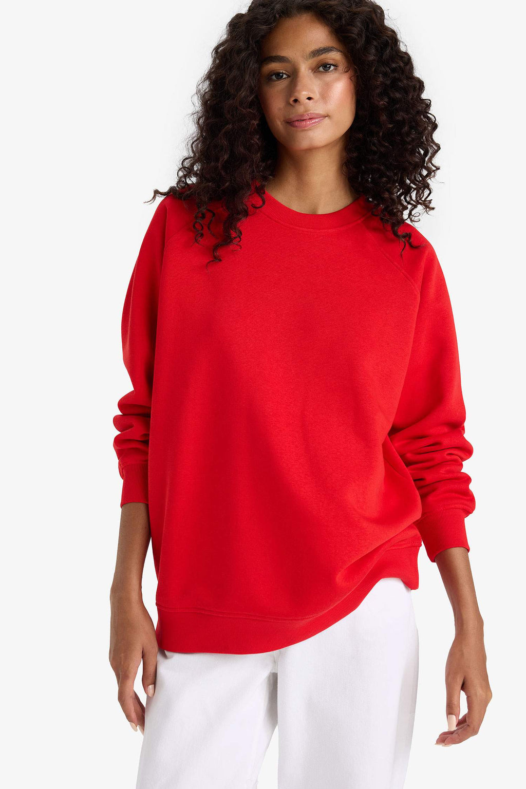 Oversized, loose fit, crew neck, basic, simple thick sweatshirt