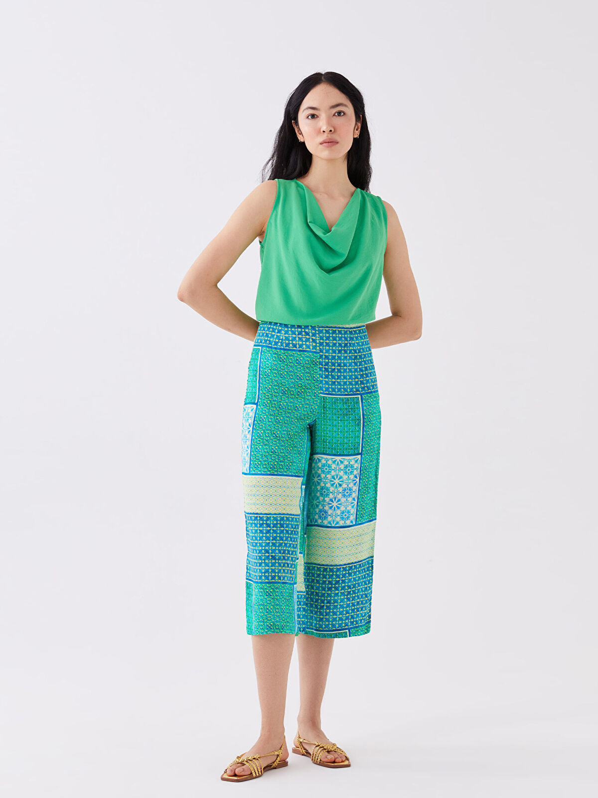 LCW Casual Standard Fit Patterned Women Capri