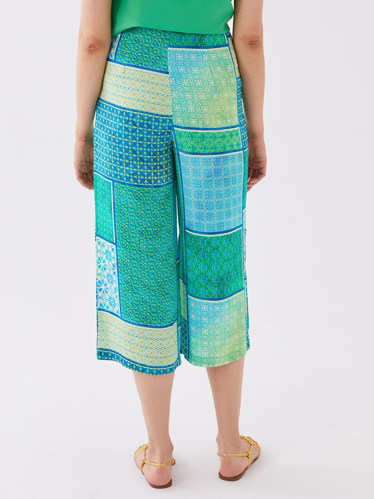 LCW Casual Standard Fit Patterned Women Capri