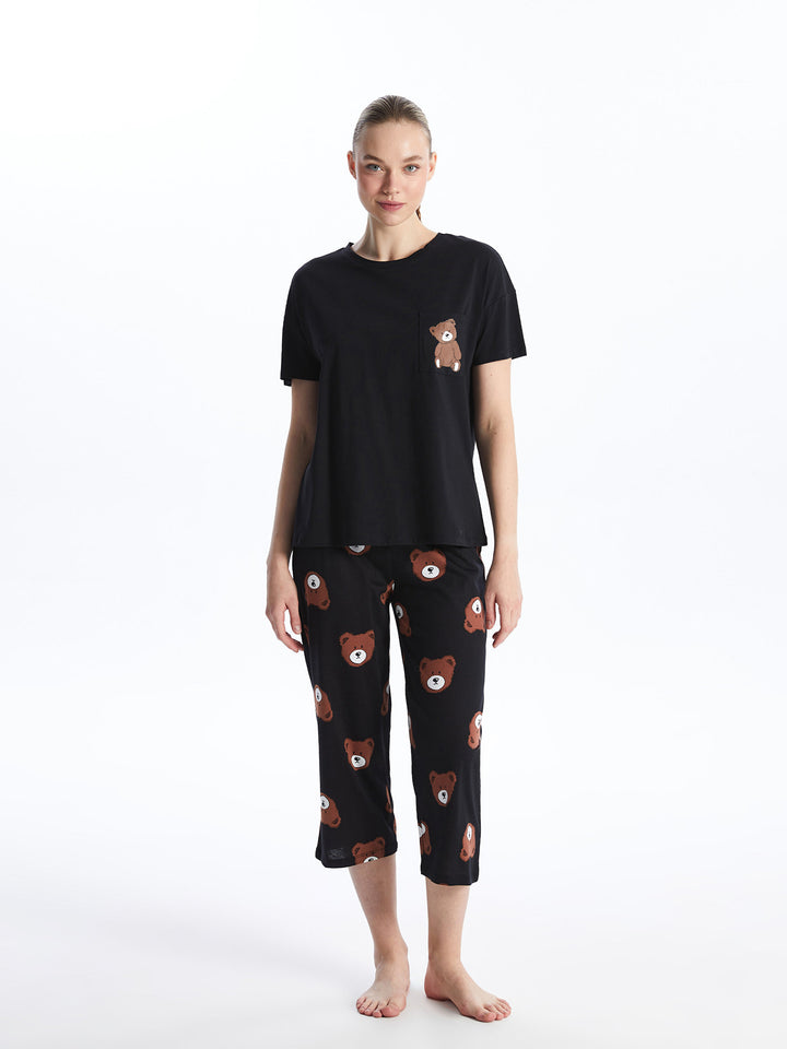 Crew Neck Printed Short Sleeve Women Capri Pajama Set