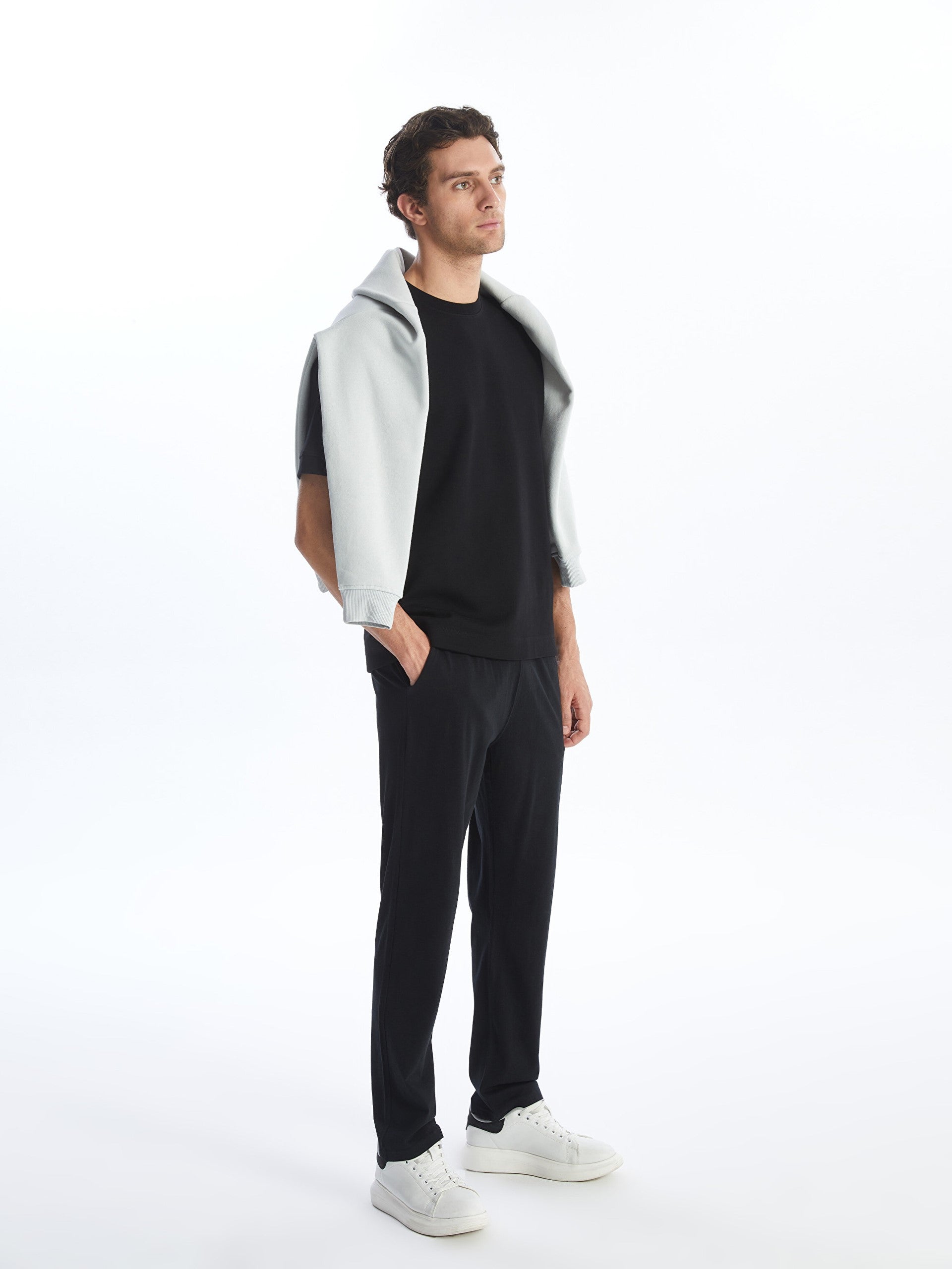 Standard Fit Men Sweatpants