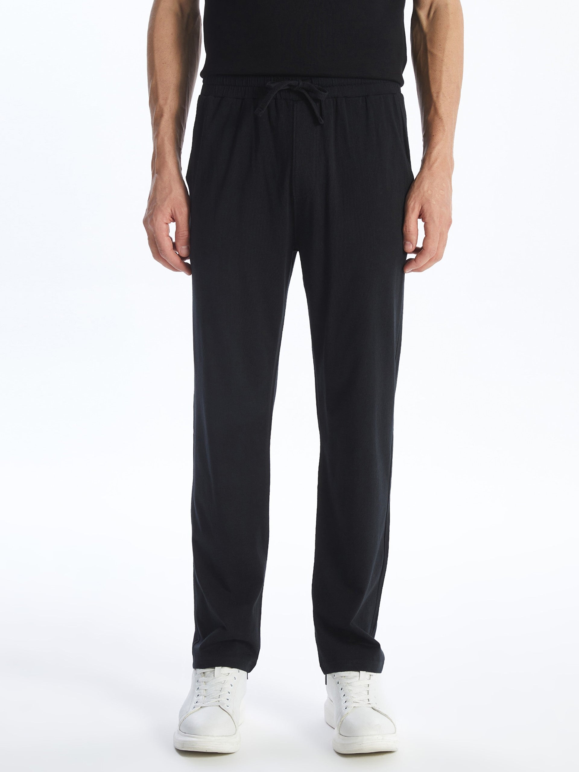 Standard Fit Men Sweatpants