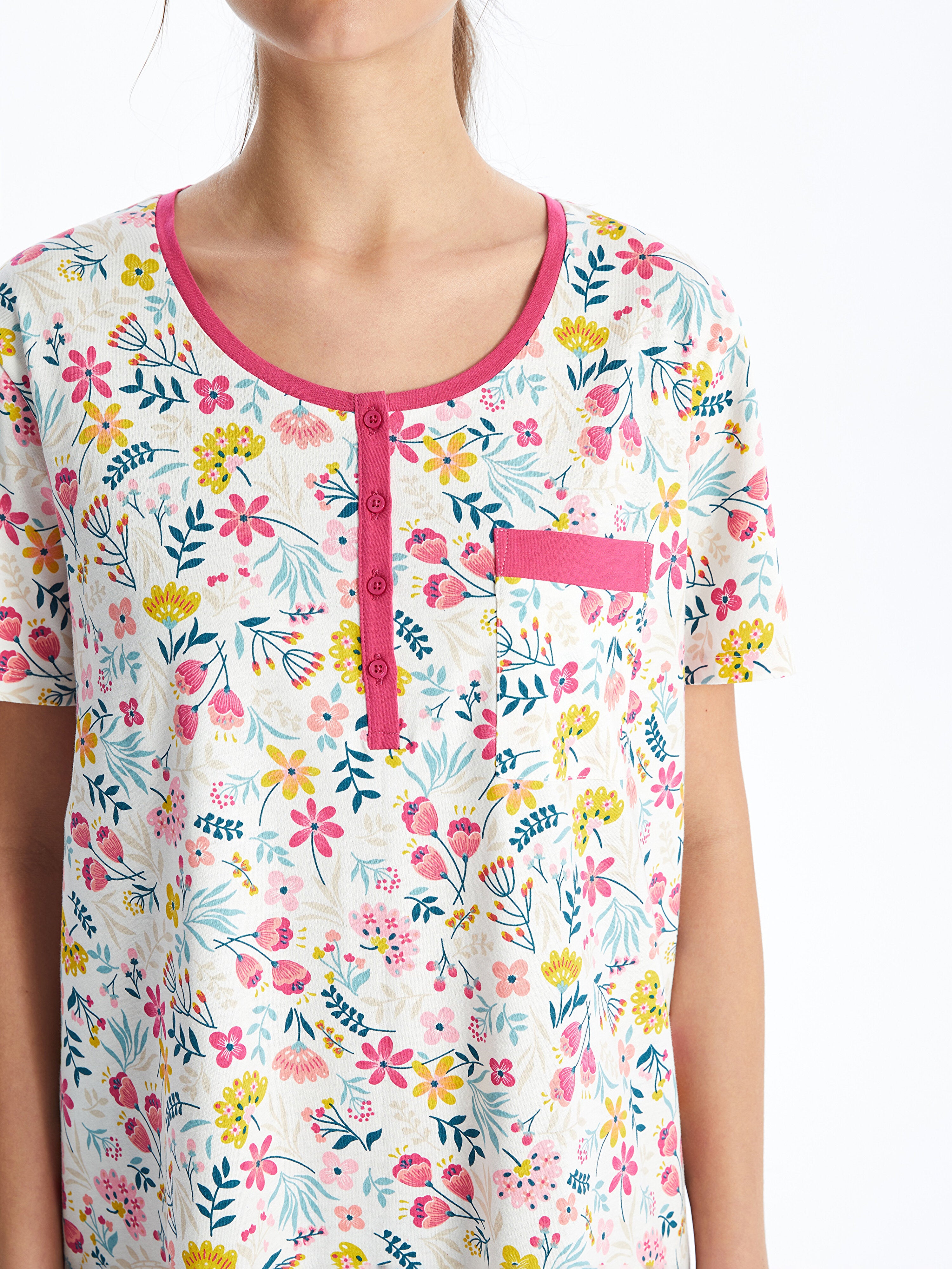 Crew Neck Floral Short Sleeve Women Nightgown