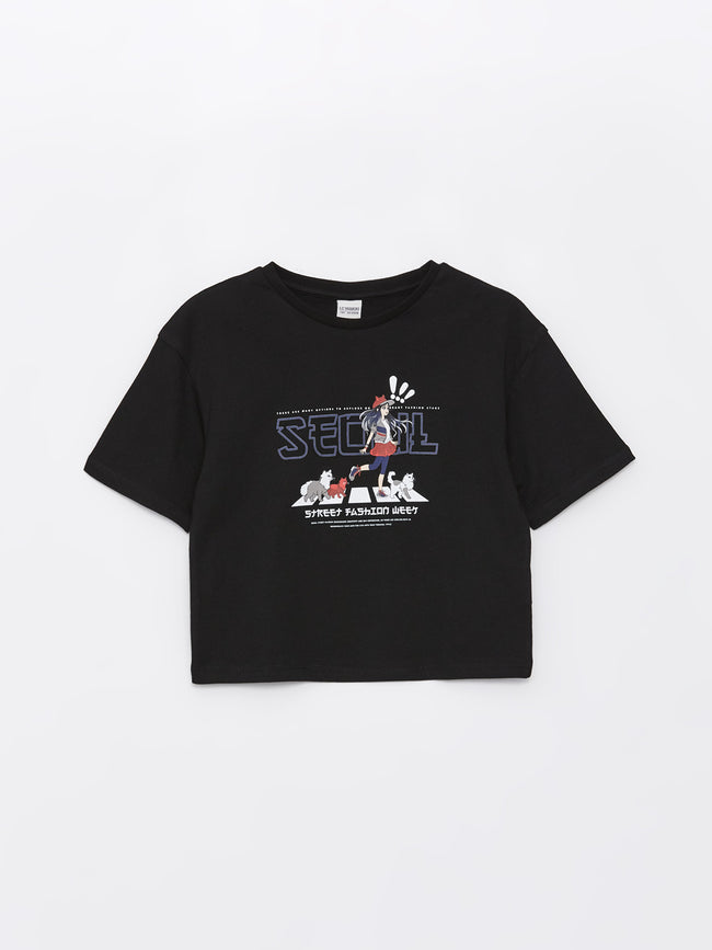 Crew Neck Printed Short Sleeve Girls Crop T-Shirt Hover Image