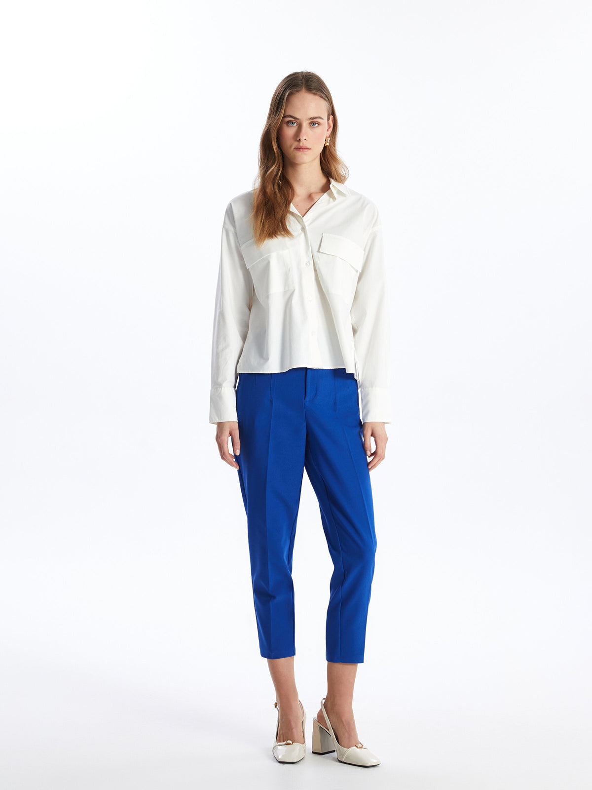 Women Carrot Cut Straight Trousers