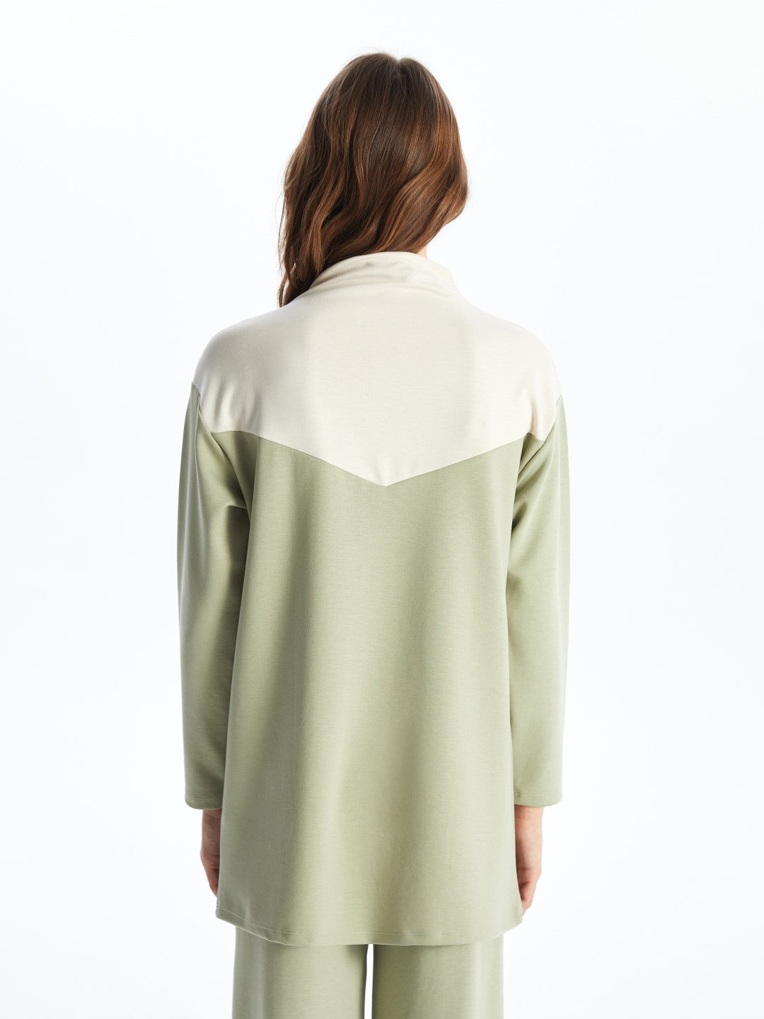 LCWAIKIKI Classic

Matte Green Stand Collar Color Block Oversize Women's Tunic