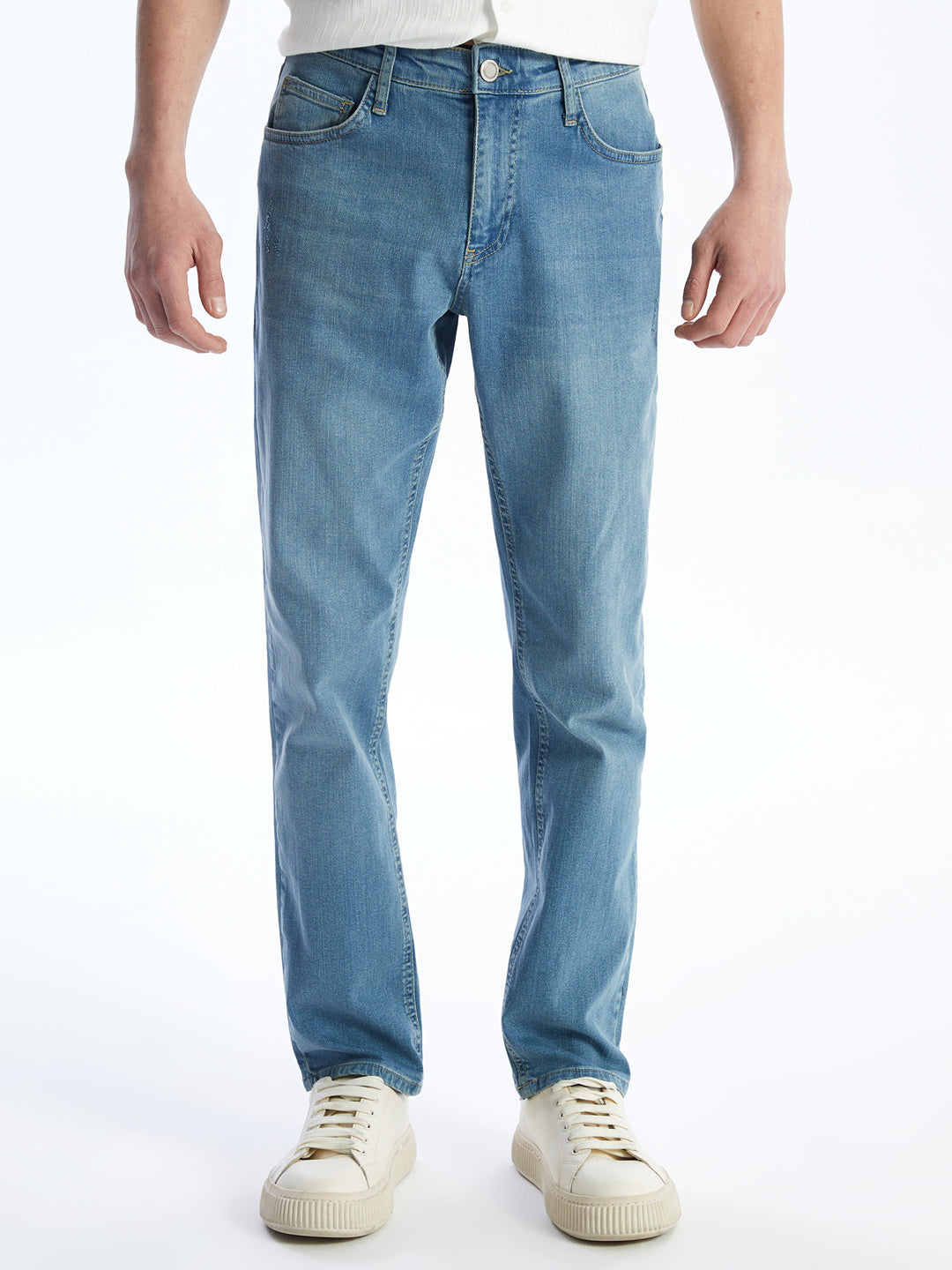 779 Regular Fit Men Jean Trousers