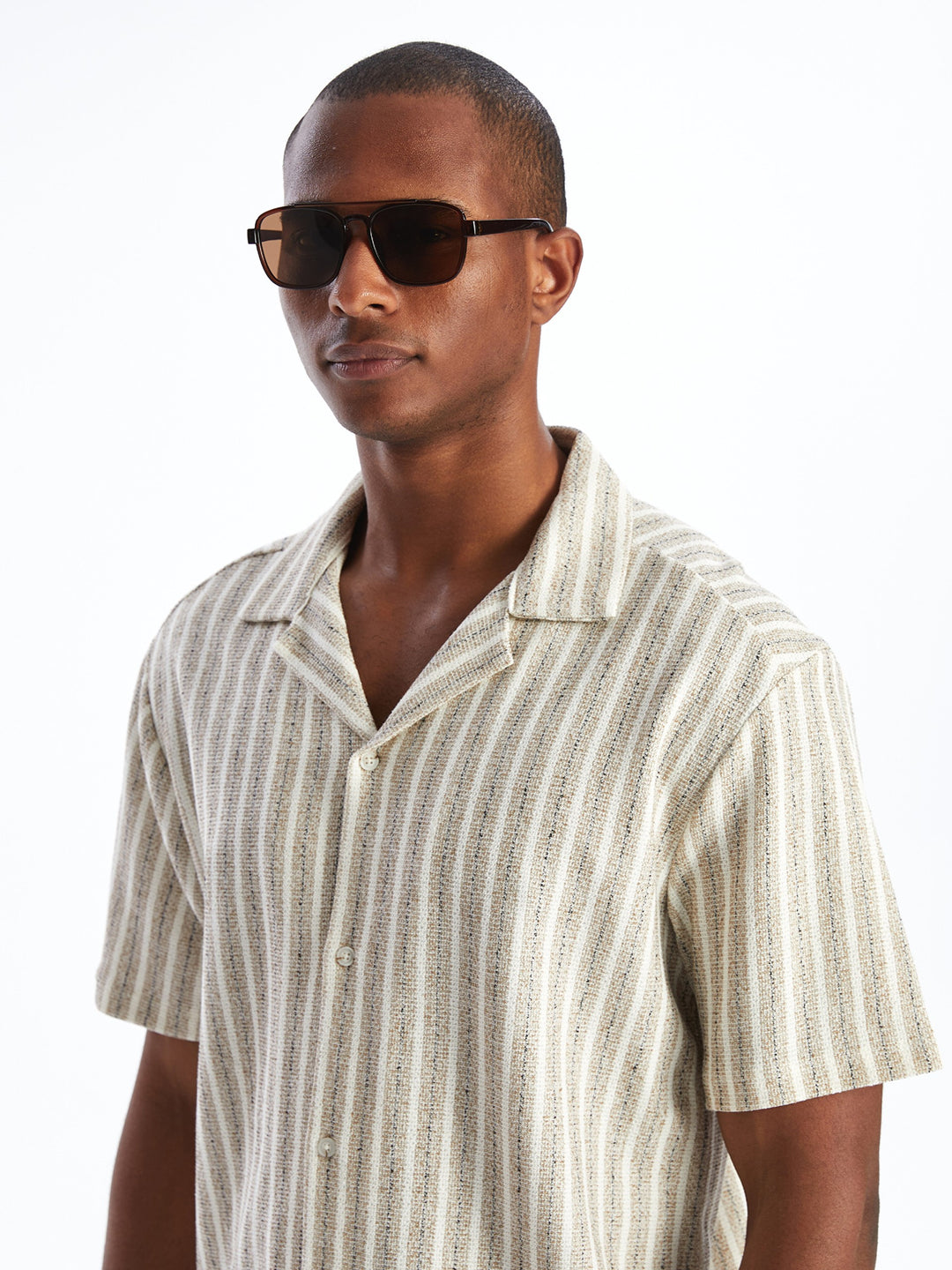 Regular Fit Short Sleeve Striped Men Shirt