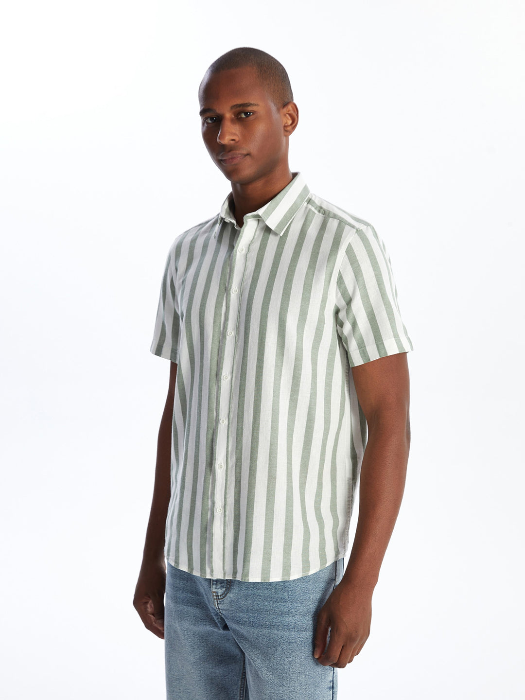 LCWAIKIKI Classic Regular Fit Short Sleeve Striped Men Shirt