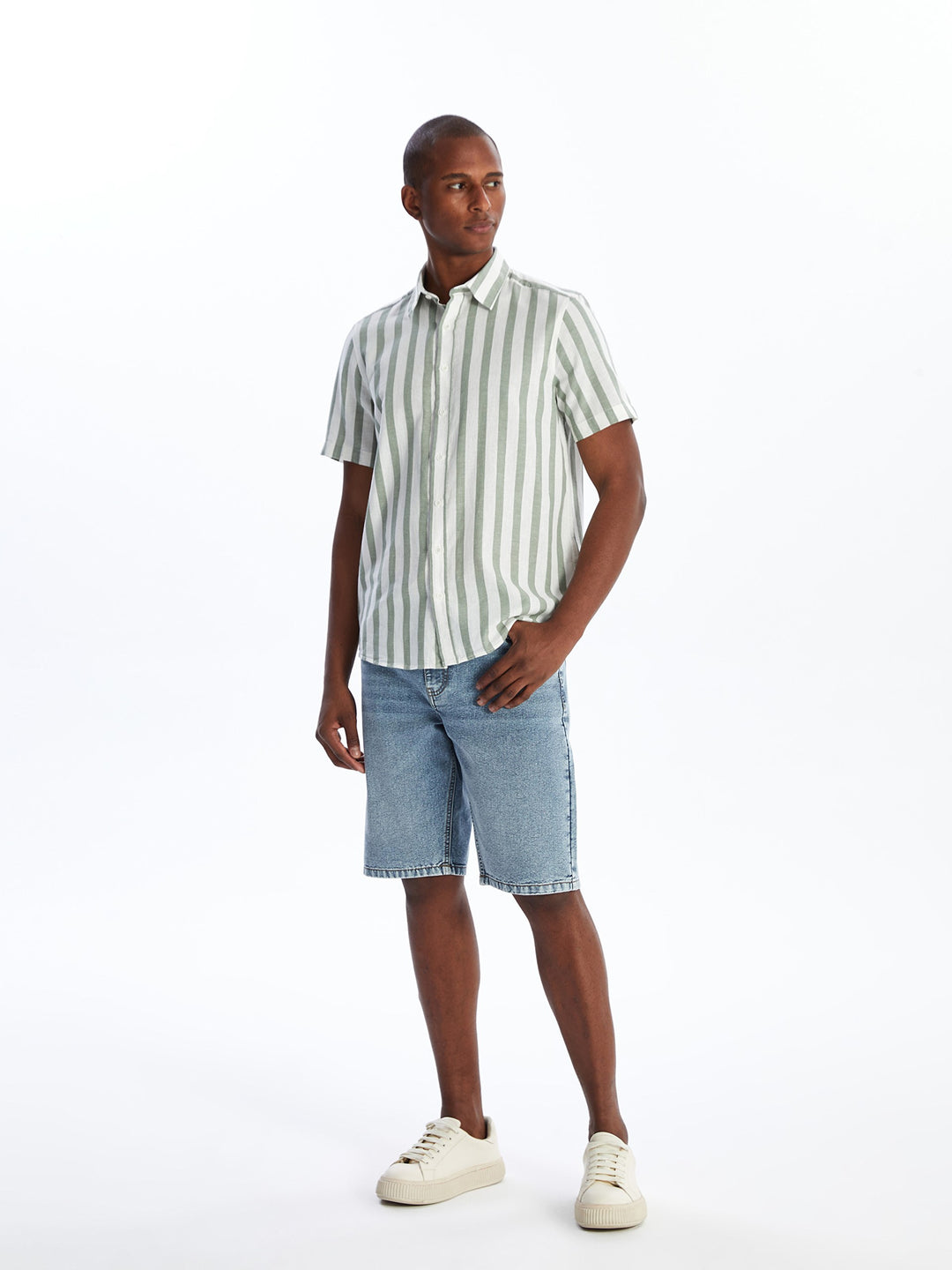 LCWAIKIKI Classic Regular Fit Short Sleeve Striped Men Shirt