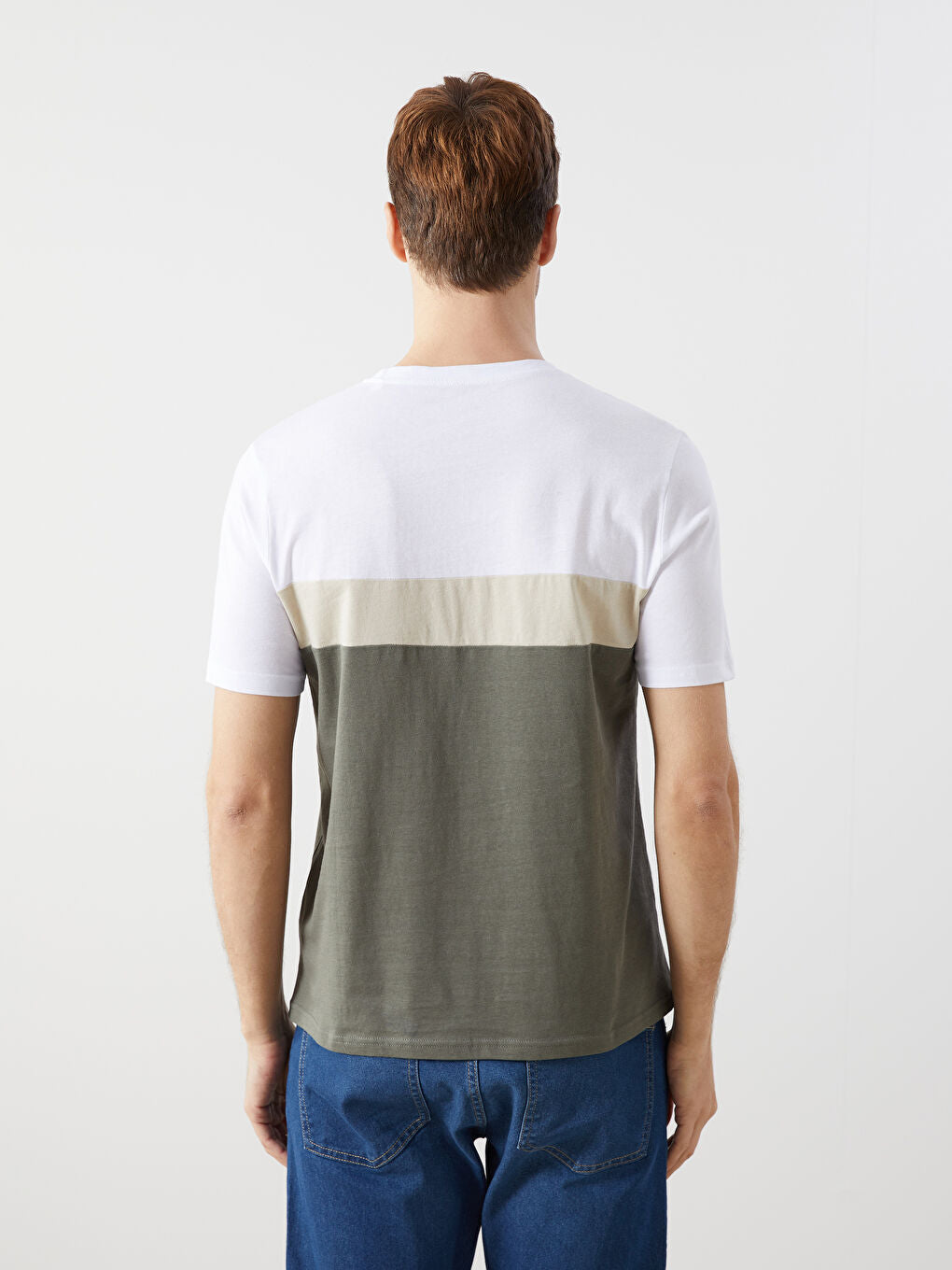 LCWAIKIKI Classic White Crew Neck Short Sleeve Color Block Men T-Shirt