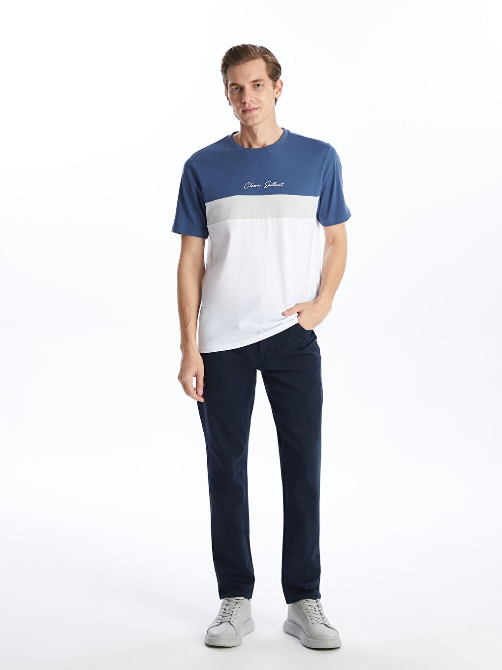 LCWAIKIKI Classic White Crew Neck Short Sleeve Color Block Men T-Shirt