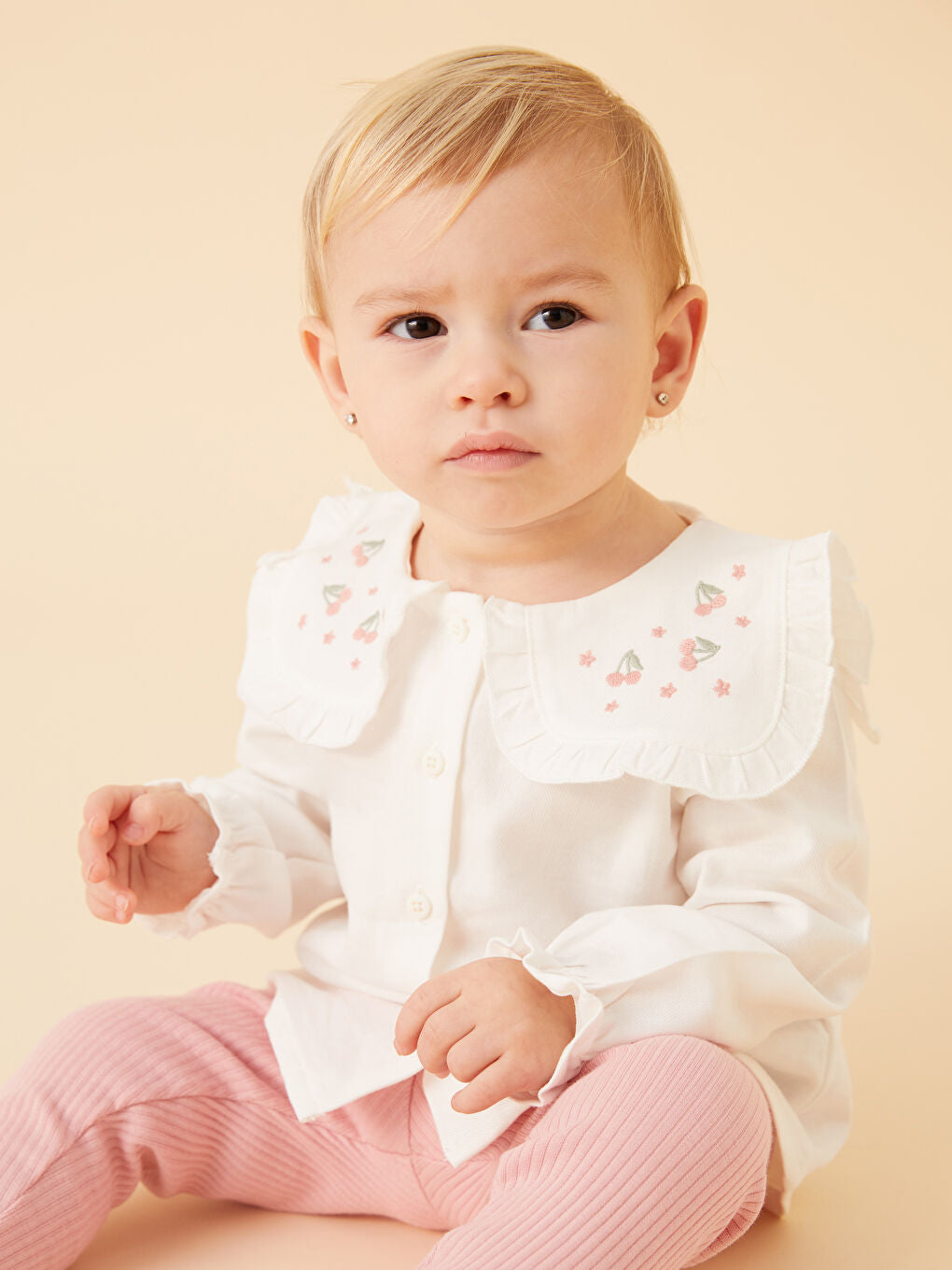 LCW baby Ecru Crew Neck Embroidered Baby Girl Shirt and Tights 2-Pack