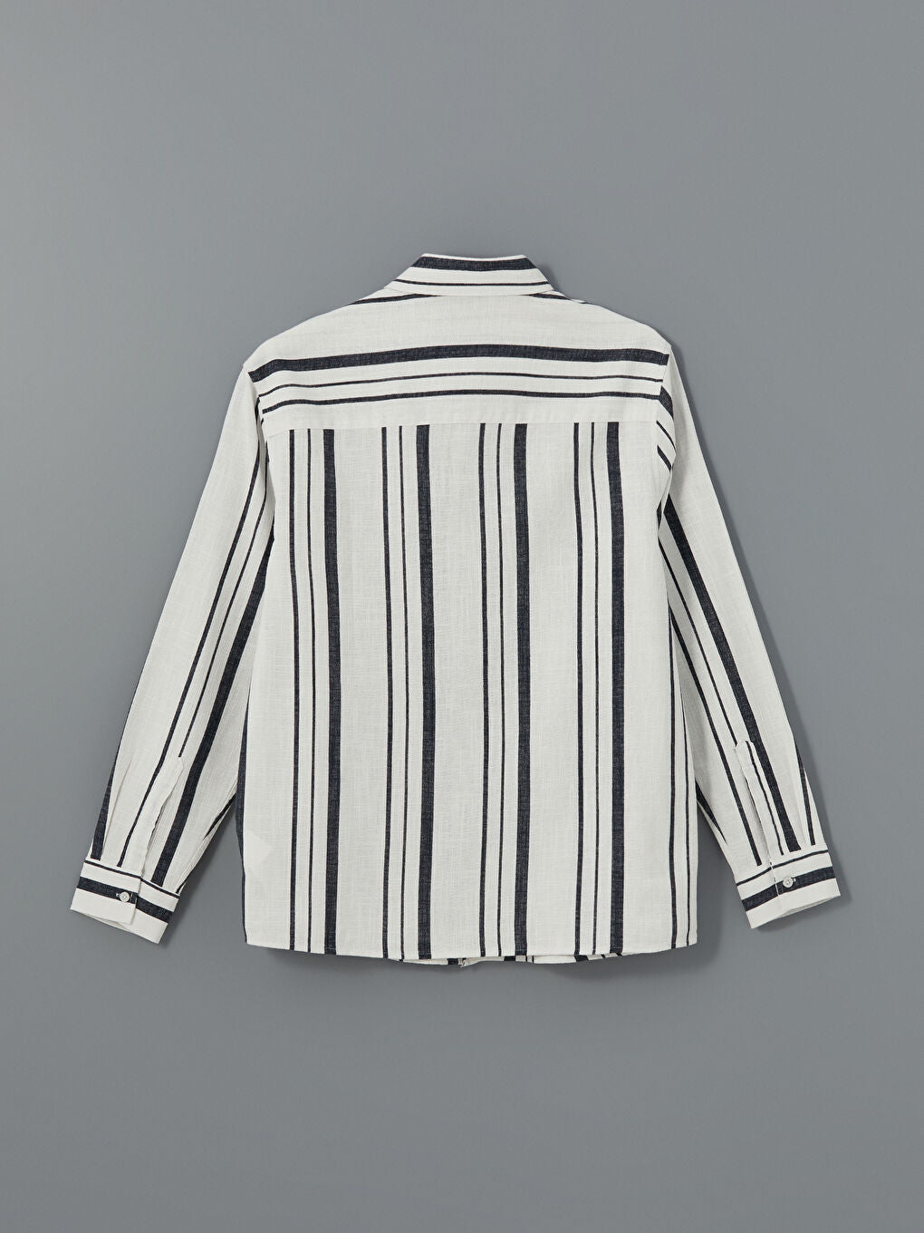 XSIDE Green Regular Fit Long Sleeve Striped Men Shirt