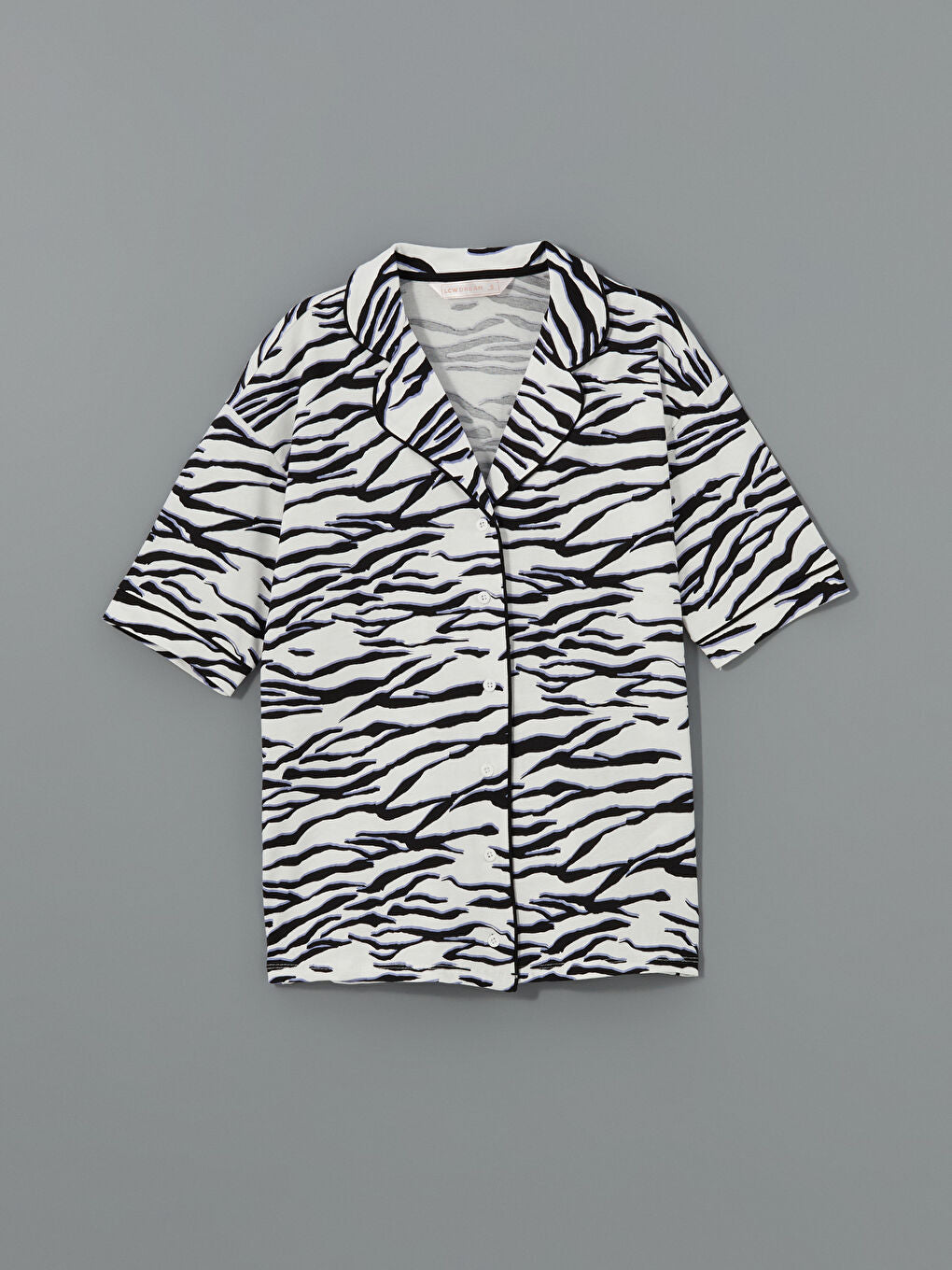 LCW DREAM White Shirt Collar Zebra Patterned Women Pajama Set