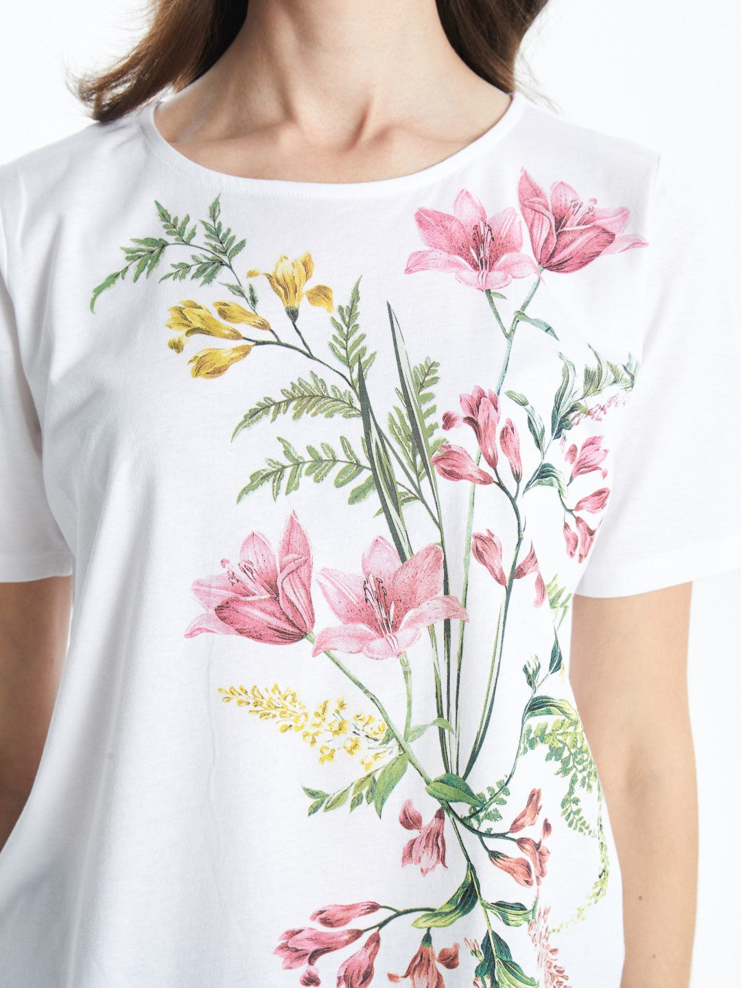 LCW Grace Crew Neck Floral Women T-Shirt
