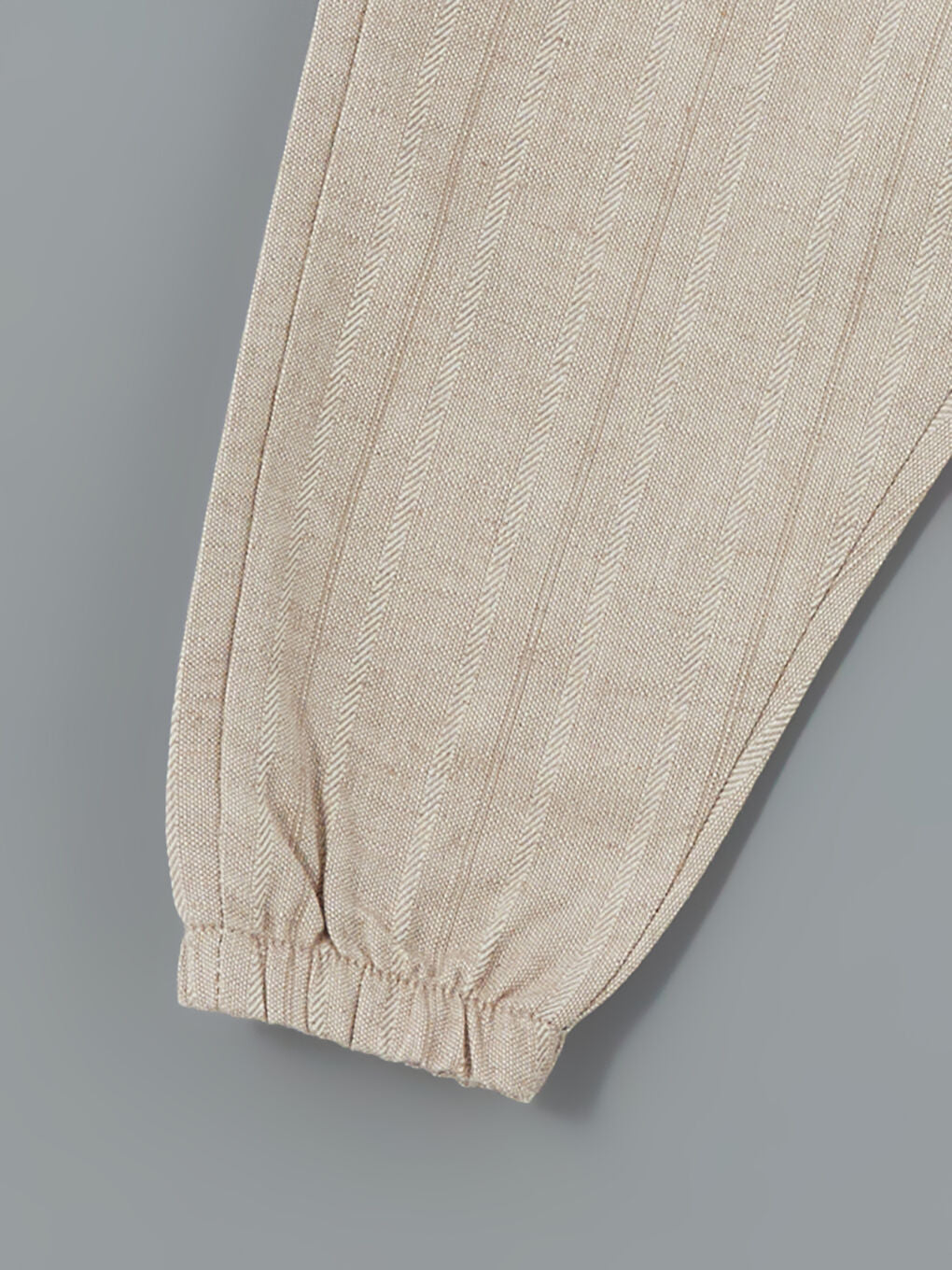 LCW baby Ecru Mandarin Collar Baby Boy T-Shirt and Pants 2-Pack