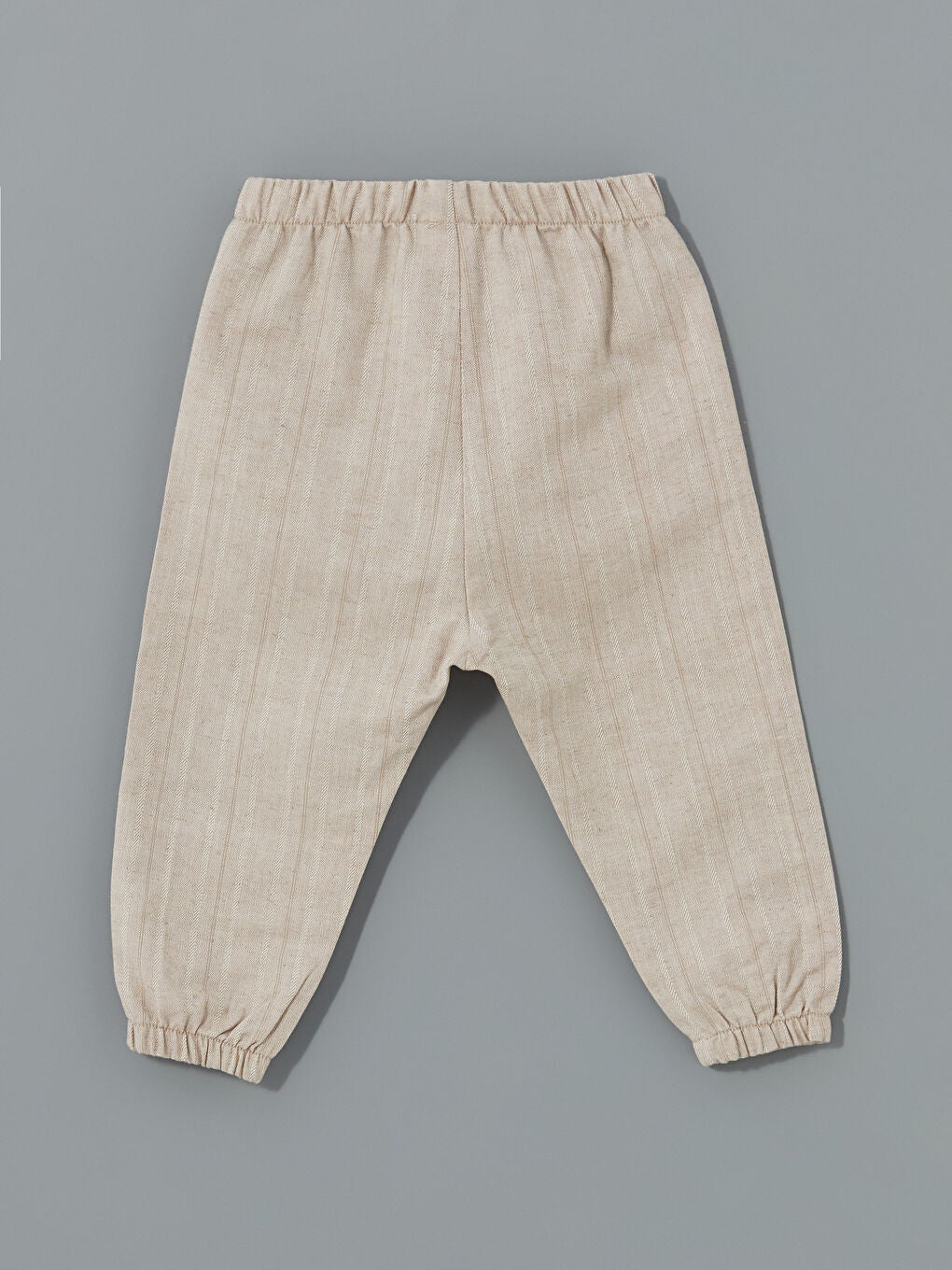 LCW baby Ecru Mandarin Collar Baby Boy T-Shirt and Pants 2-Pack