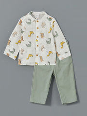 LCW baby Ecru Printed Baby Boy Shirt and Pants 2-Pack
