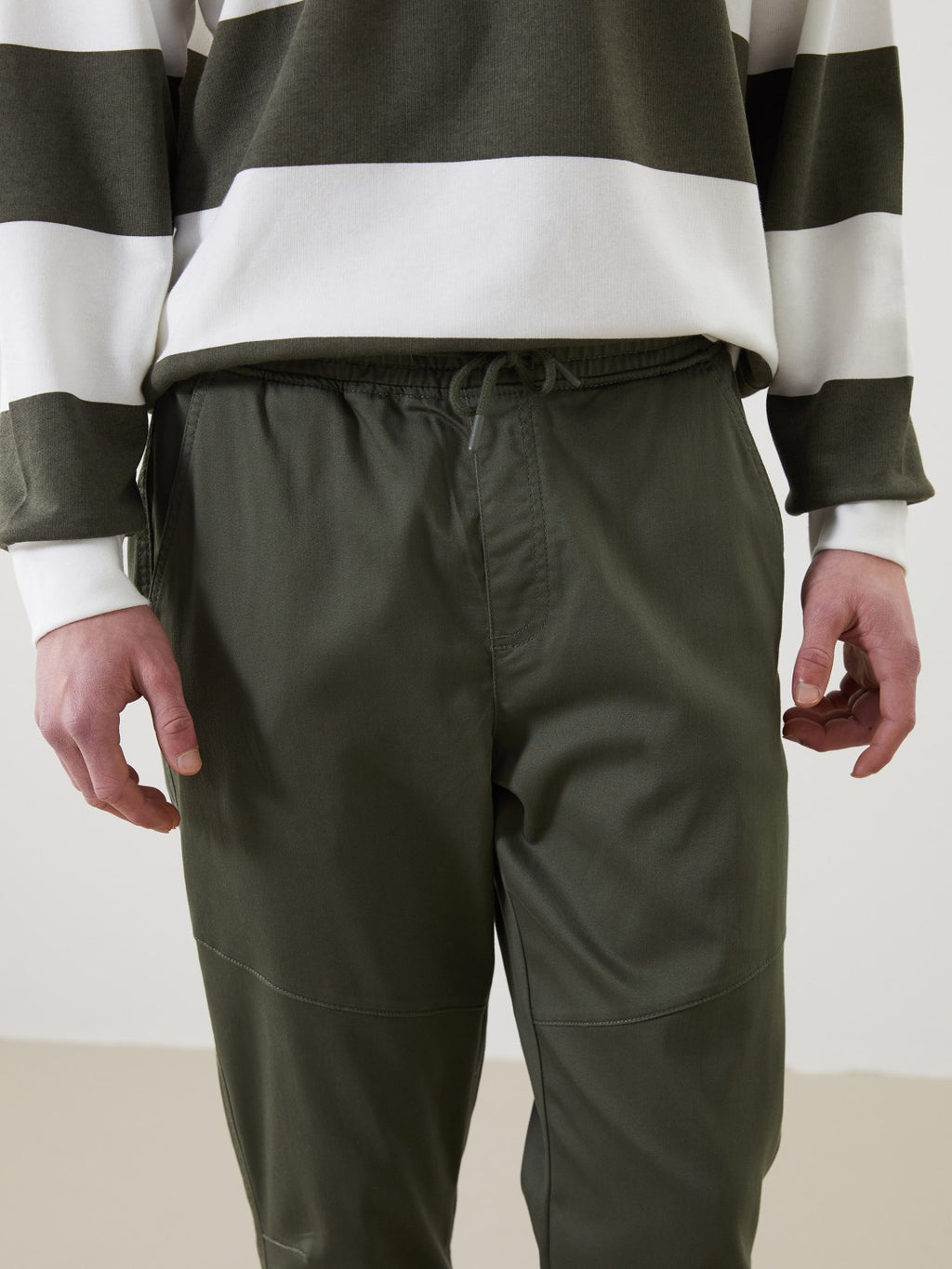 Xside Slim Fit Men Jogger Pants