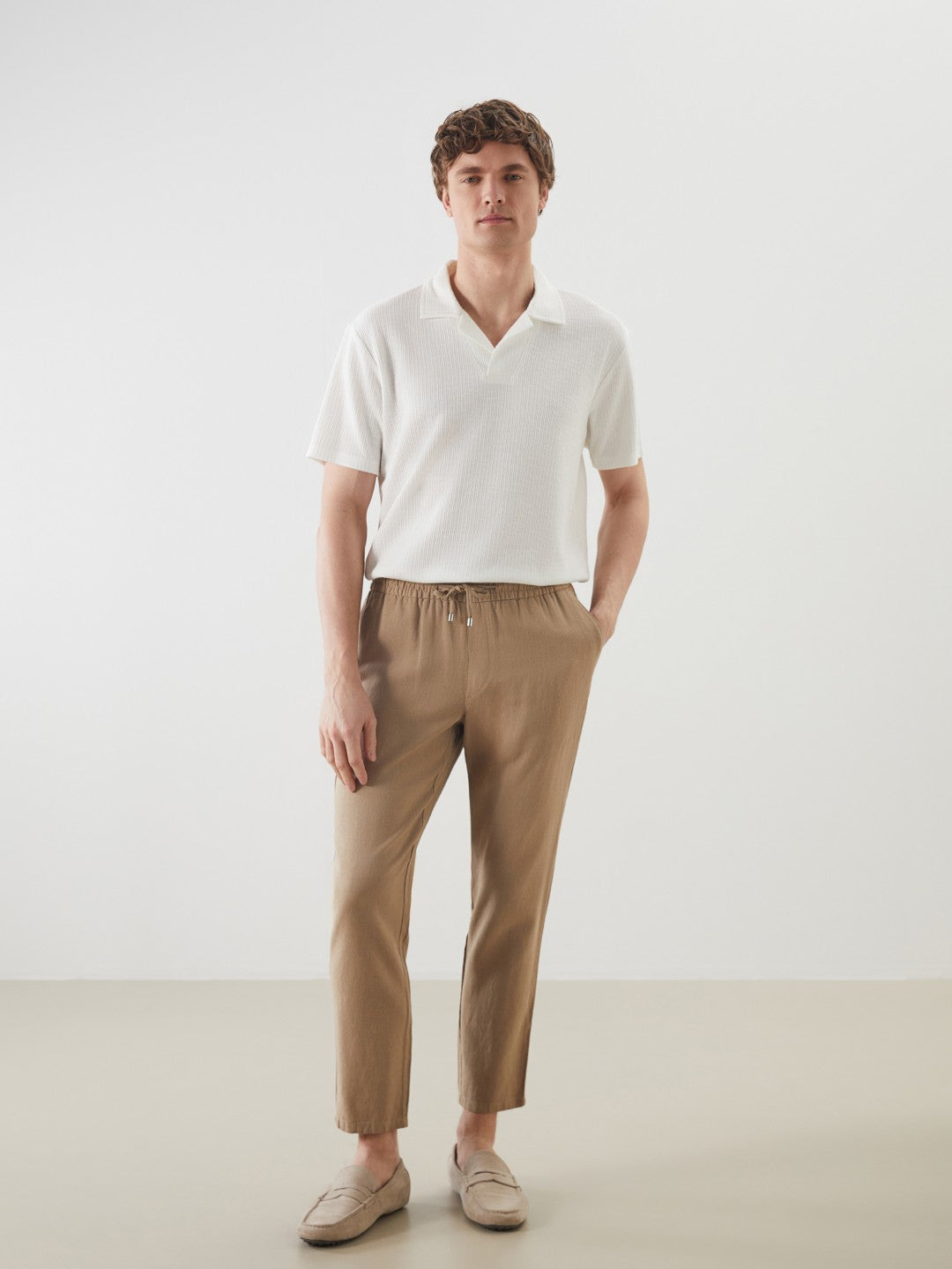 LCW Vision Standard Fit Linen Blend Men Trousers