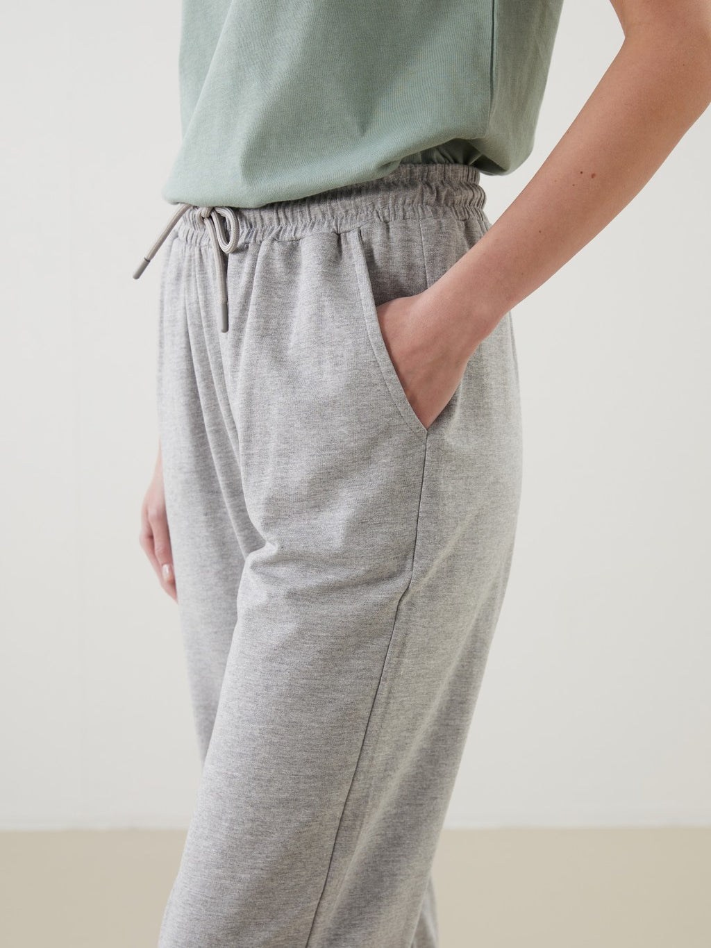 LCW Classic Elasticated Waist Women Jogger Sweatpants