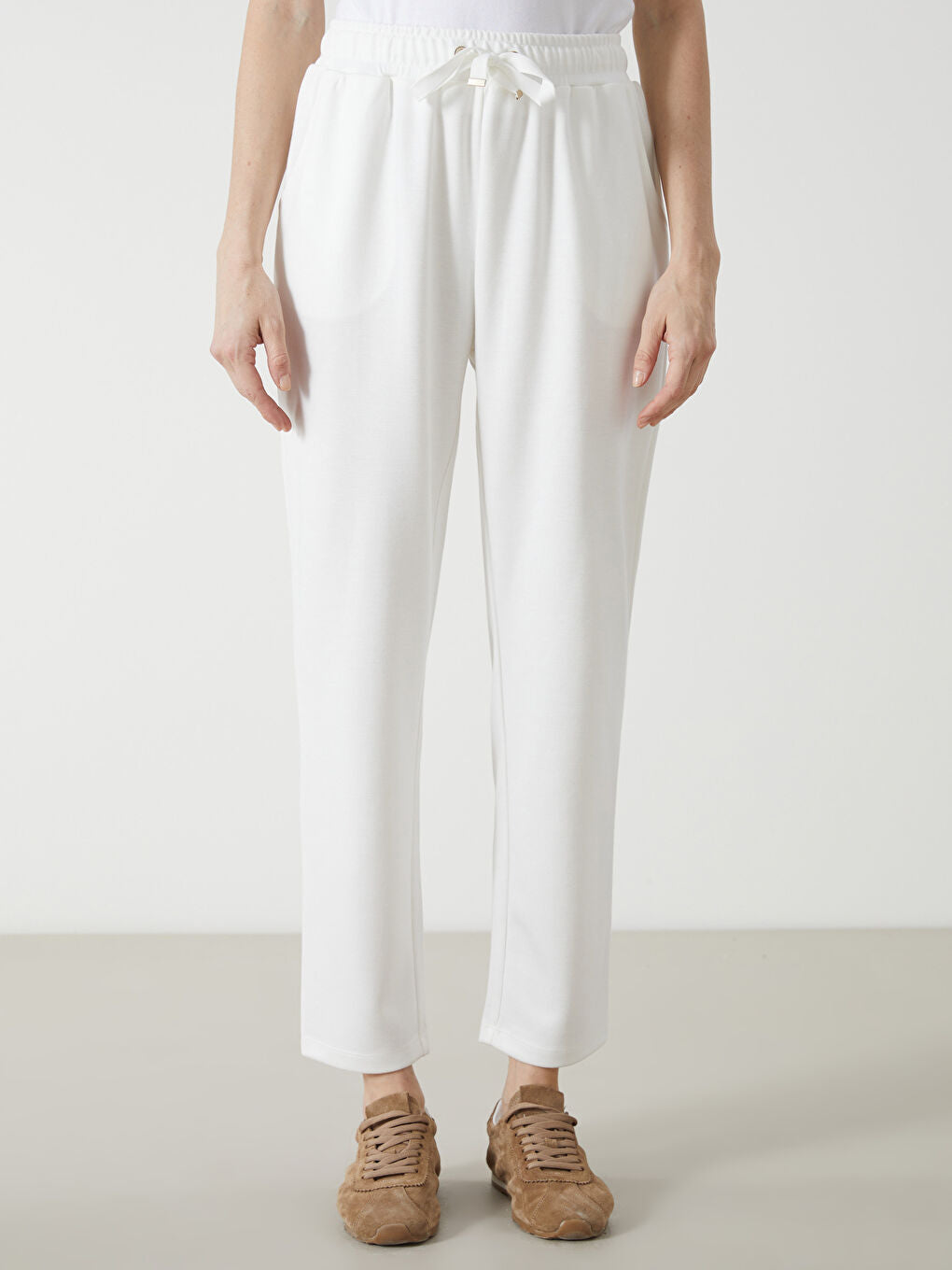 LCWAIKIKI Classic Ecru Elastic Waist Women Tracksuit Bottoms