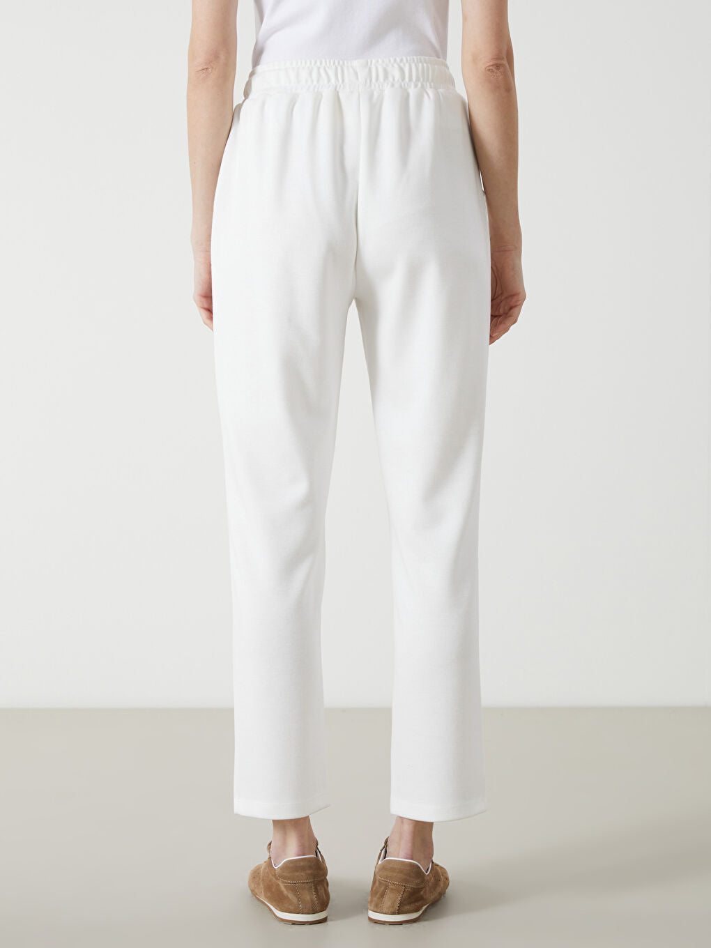 LCWAIKIKI Classic Ecru Elastic Waist Women Tracksuit Bottoms