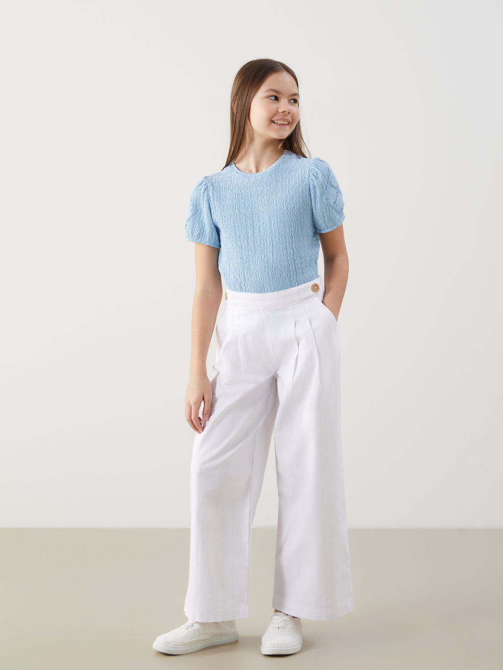 Crew Neck Textured Girls T-Shirt