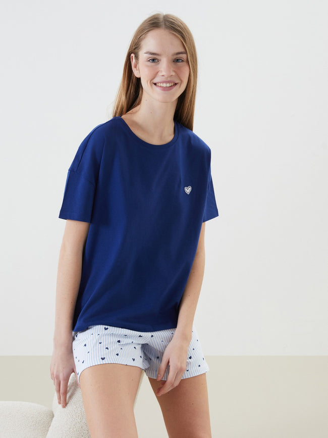 LCW Dream Crew Neck Embroidered Women Shorts Pajama Set Hover Image