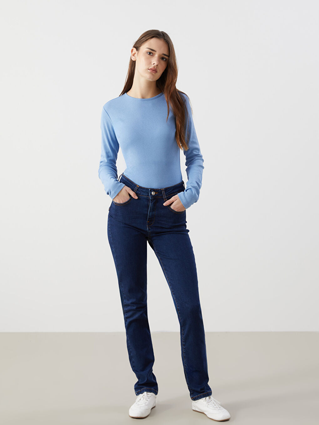 LCWAIKIKI Classic Blue Crew Neck Women Bodysuit