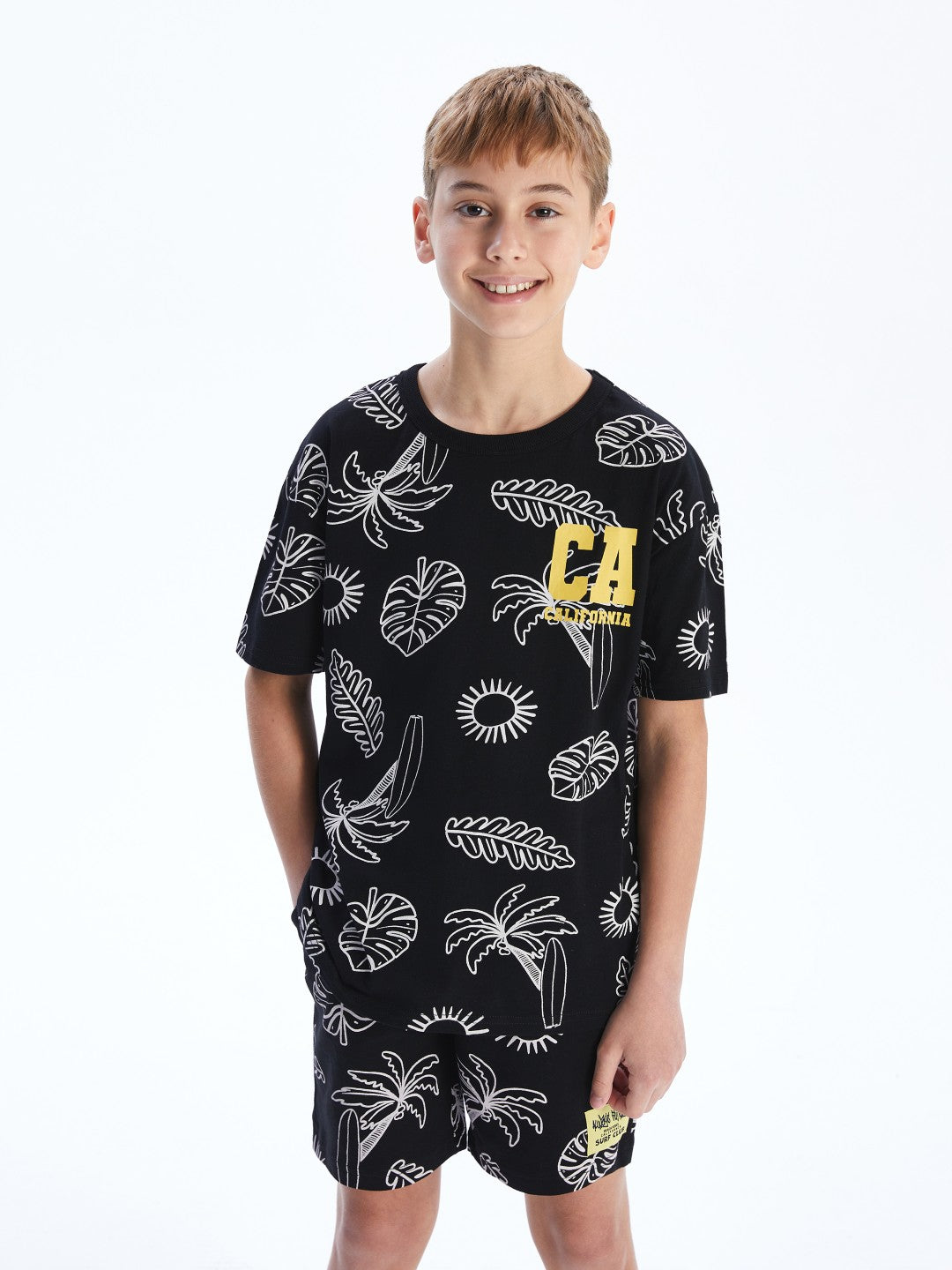 LCW Kids Crew Neck Boy T-Shirt