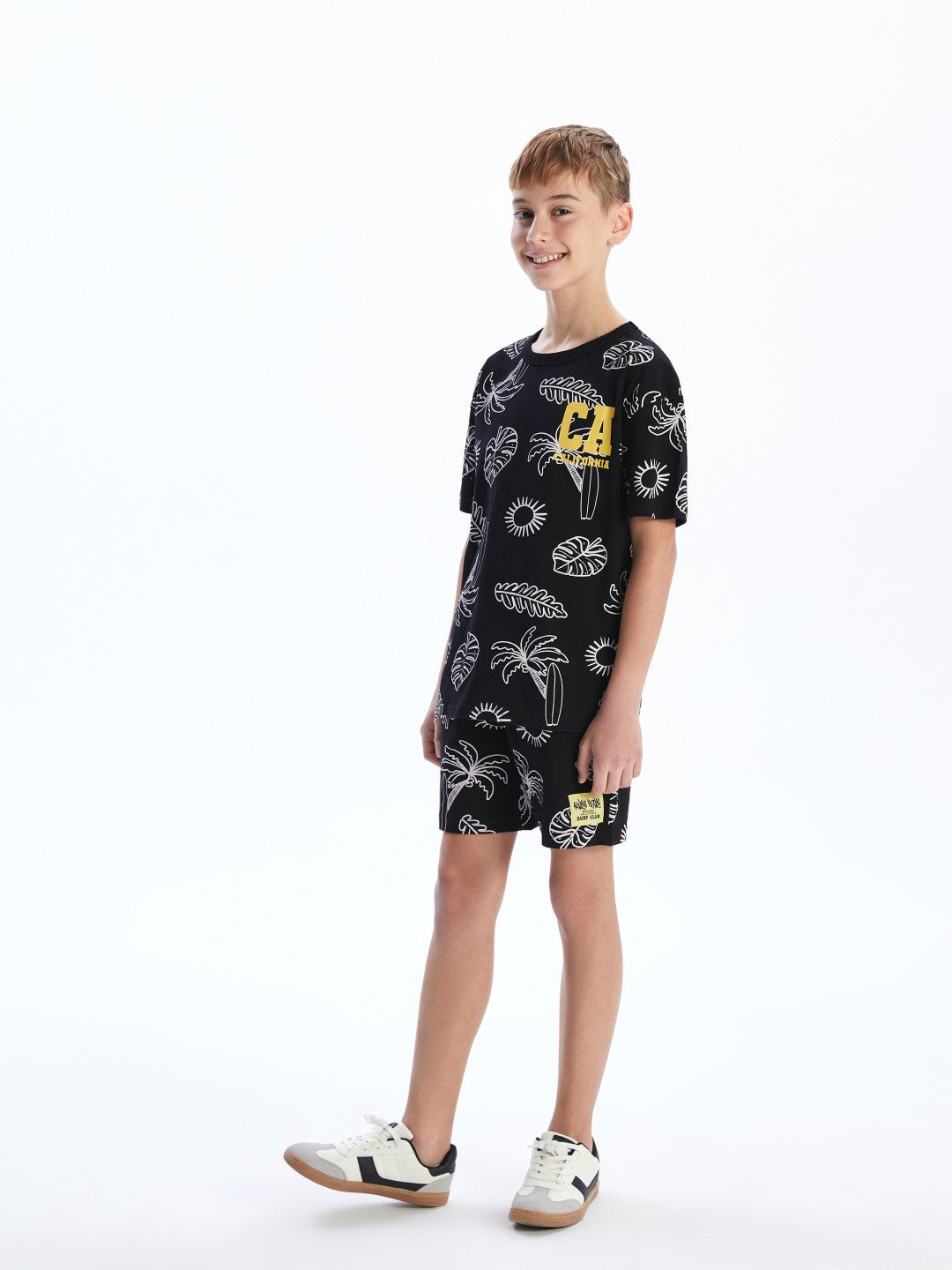 LCW Kids Crew Neck Boy T-Shirt