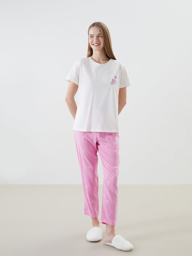 LCW Dream Crew Neck Printed Women Pajama Set Hover Image