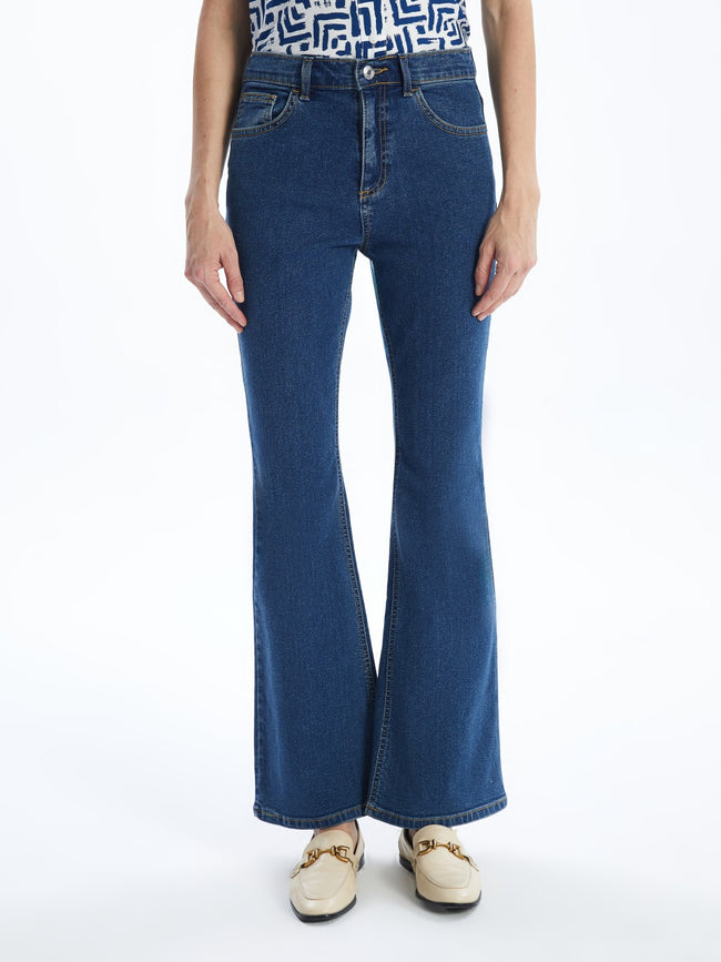 LCW Classic Mars Flare Women Jeans Main Image