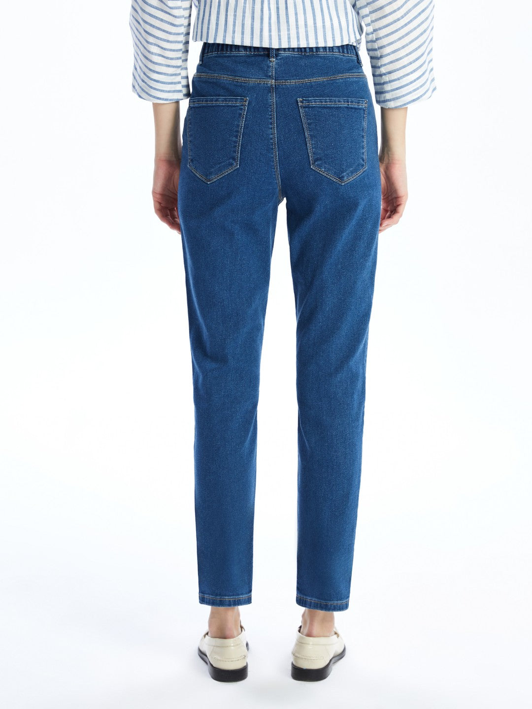 LCW Classic Straight Fit Women Jeans