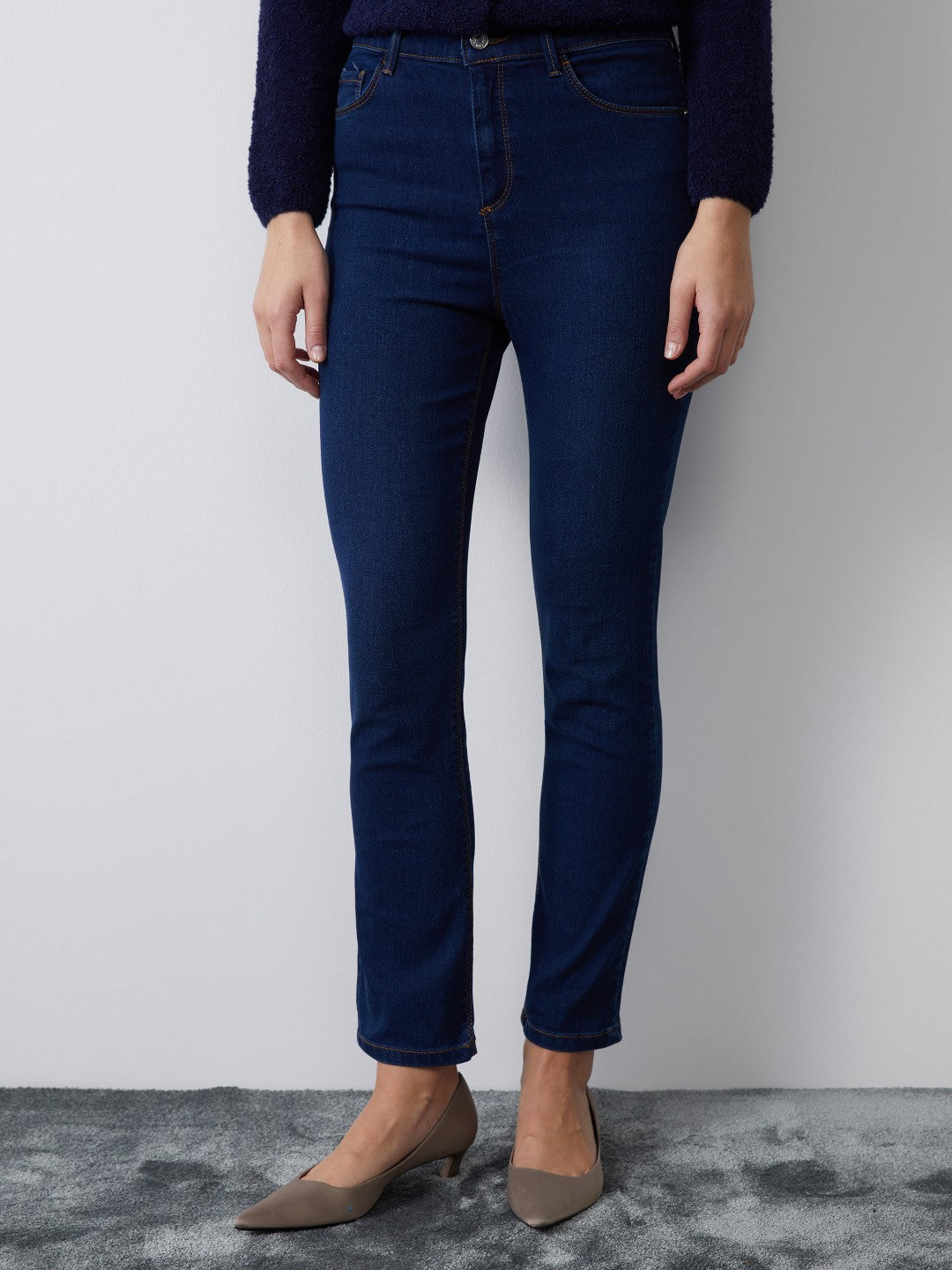 LCW Classic Straight Fit Women Jeans