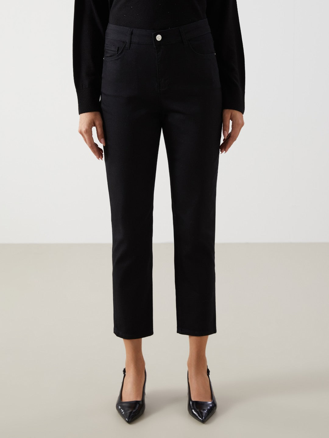 LCW Classic Straight Fit Women Jeans