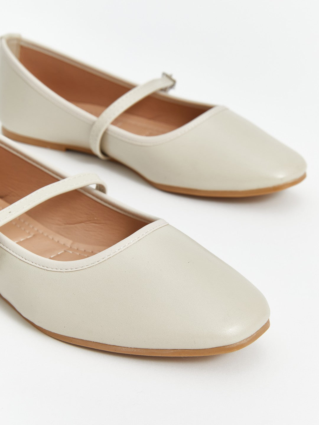 LCW Steps Leather Look Women Ballerina Shoes