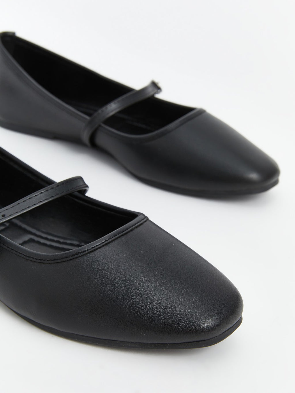 LCW Steps Leather Look Women Ballerina Shoes