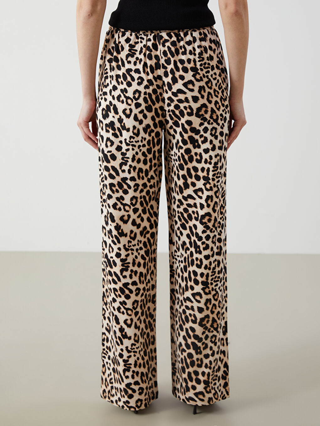LCW Vision Brown Elastic Waist Leopard Patterned Linen Blend Women Trousers