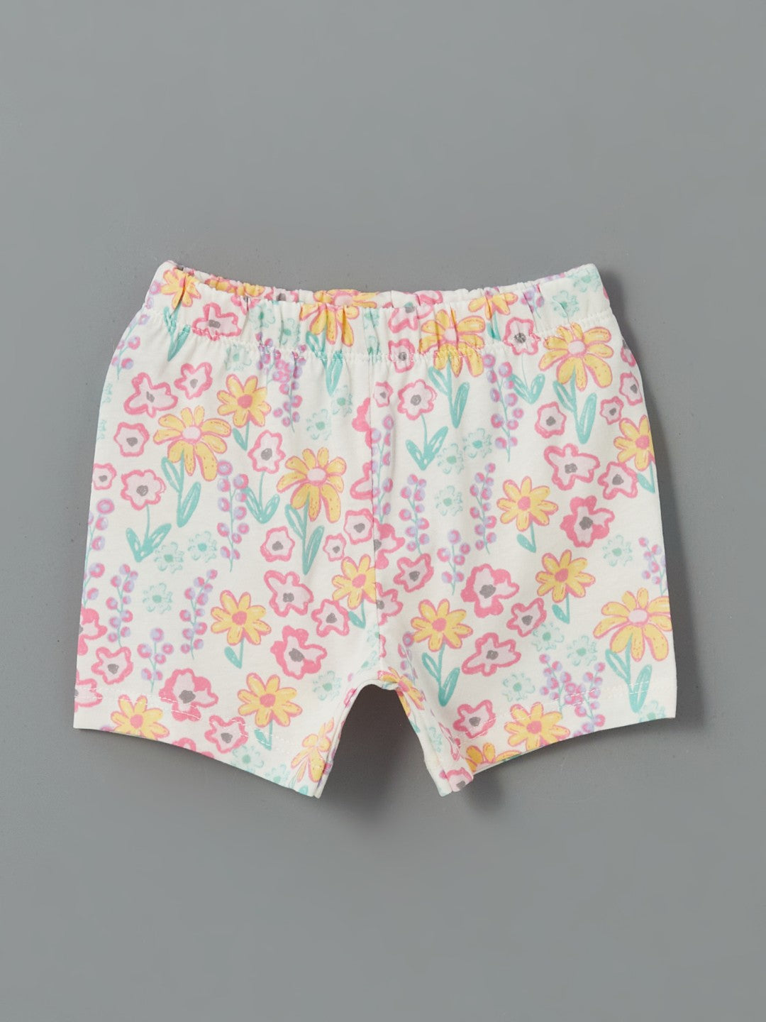 LCW Baby Crew Neck Baby Girl Shorts Pajama Set 2-Piece