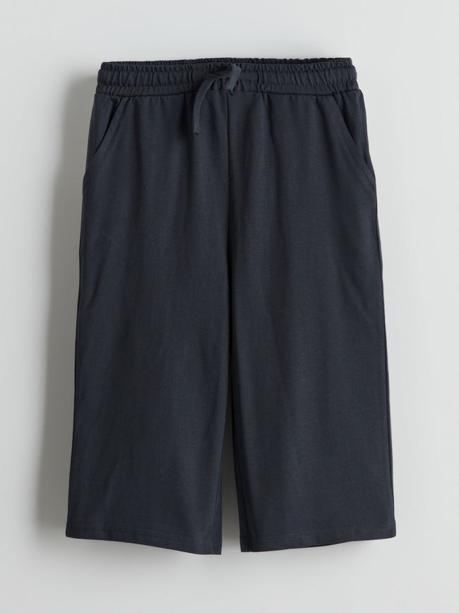 LCW Kids Elastic Waist Boy Shorts Hover Image