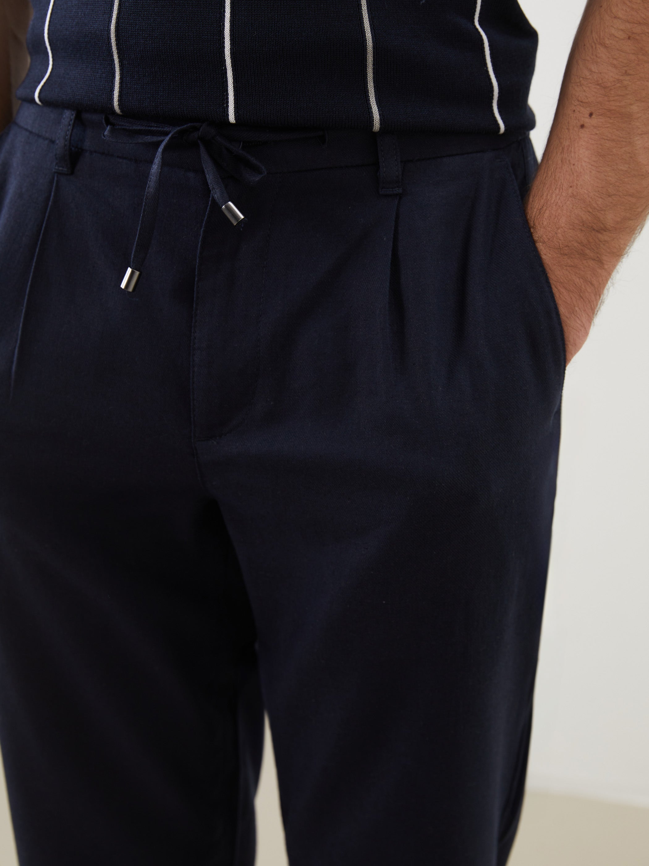 Slim Fit Linen Blend Men Trousers