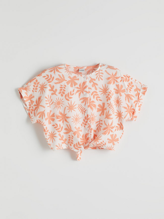 LCW Kids Crew Neck Floral Girl Blouse Hover Image