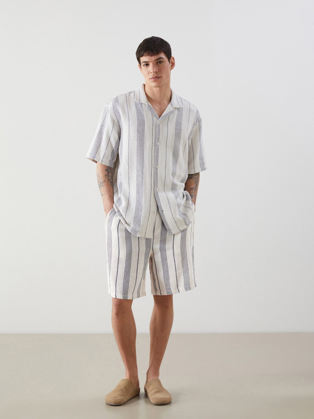 Xside Standard Cut Striped Men Shorts