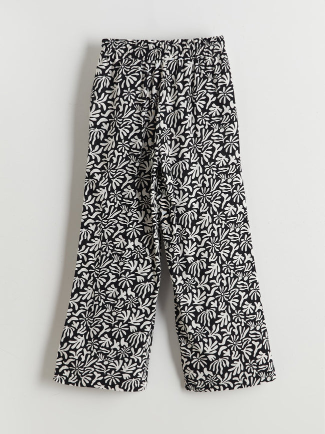 LCW Kids Elastic Waist Girls Trousers Main Image