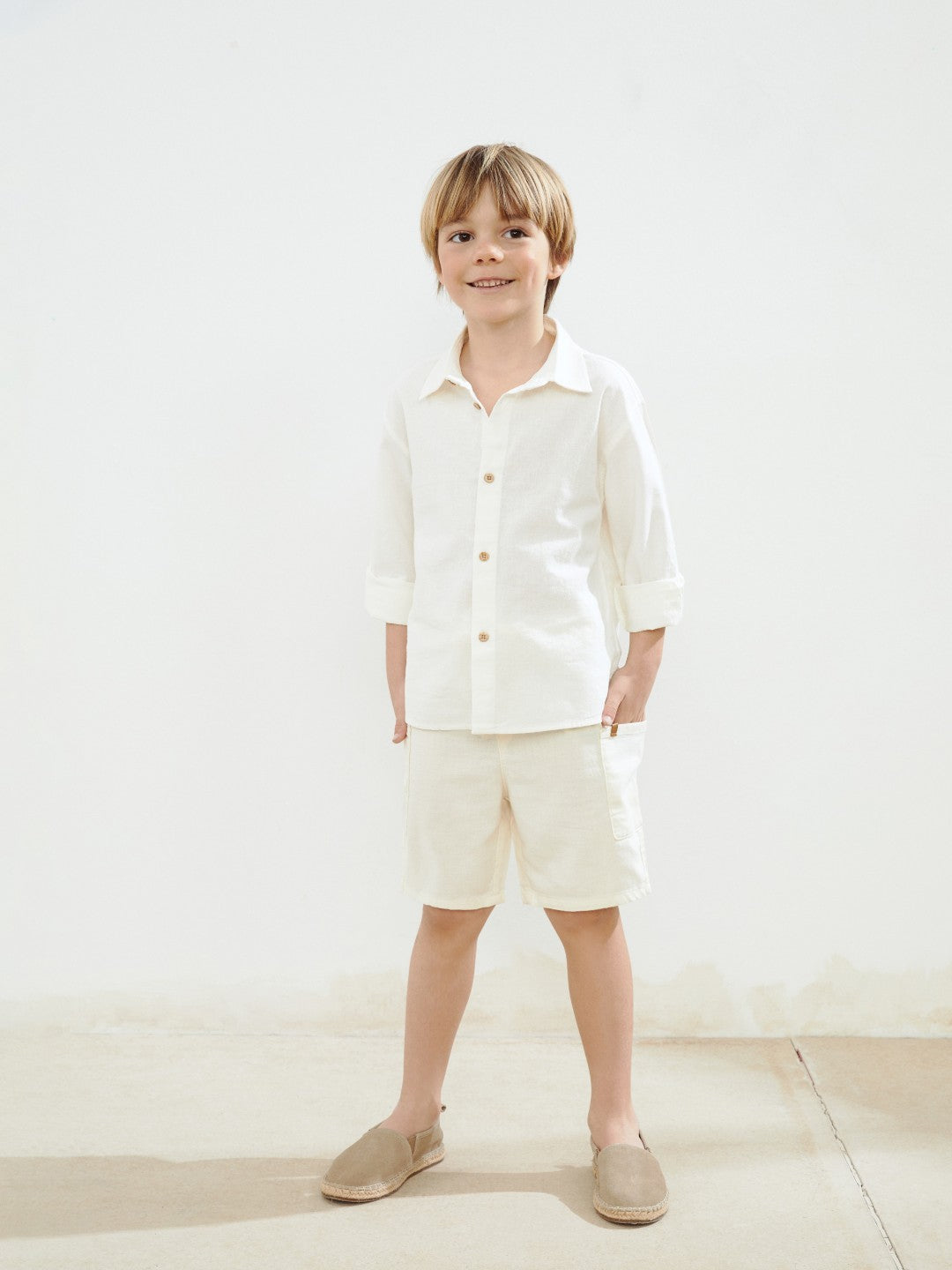 LCW Kids Elastic Waist Boy Pocket Linen Shorts