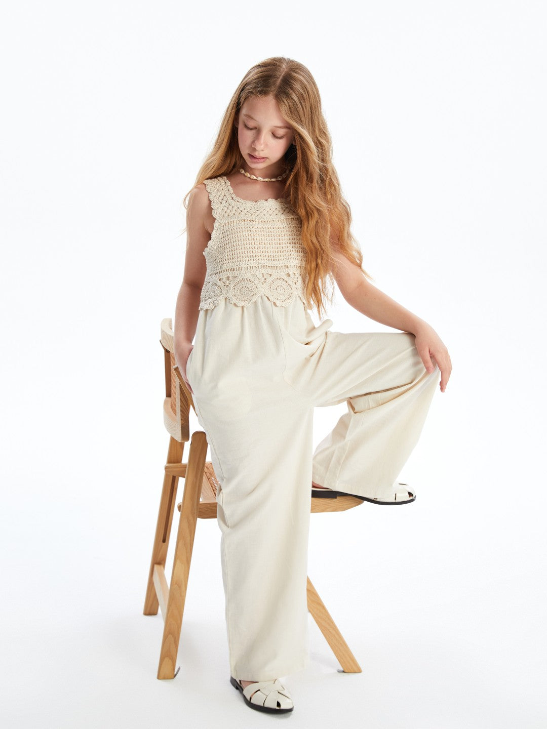 LCW Kids Square Neck Lace Detailed Linen Blend Girl Jumpsuit