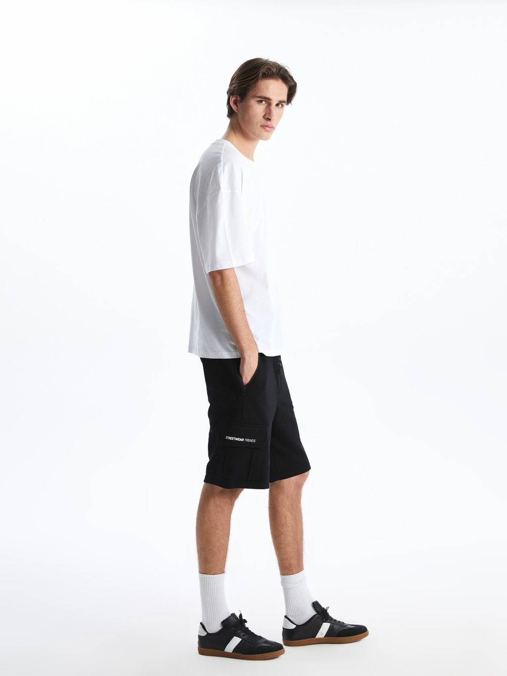 Xside Standard Fit Men Shorts